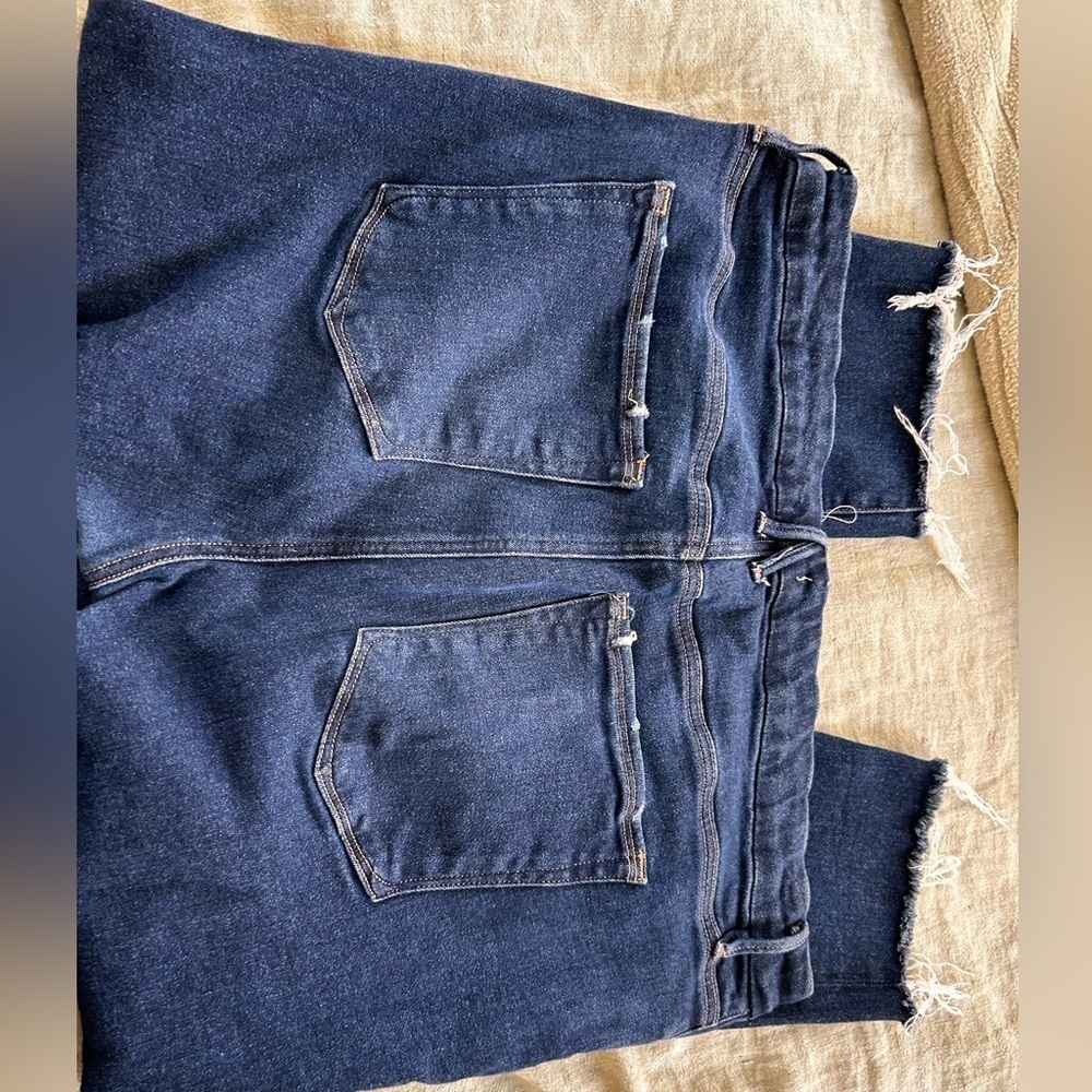 Good American Good Legs Jeans Blue 866 Dark Wash Raw Hem Size 18 EUC - Picture 2 of 12